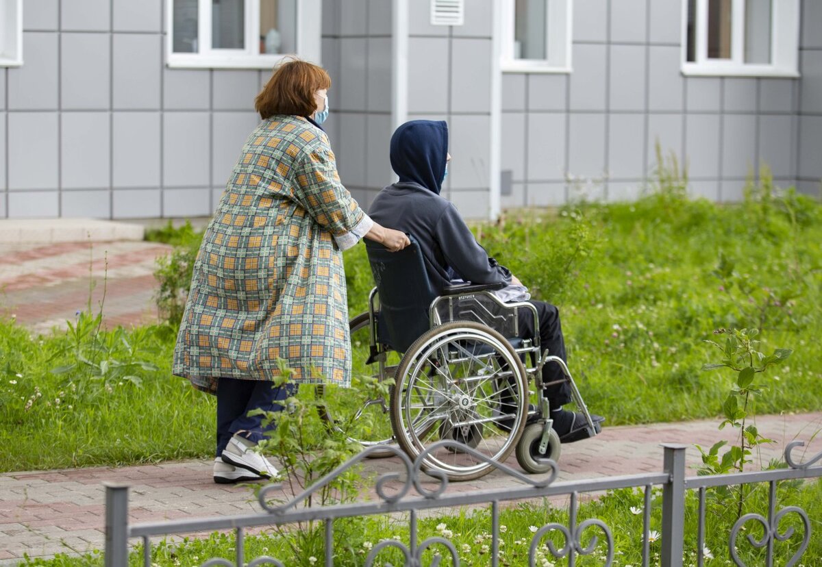    В Югре будут расширяться роботизированные технологии реабилитации