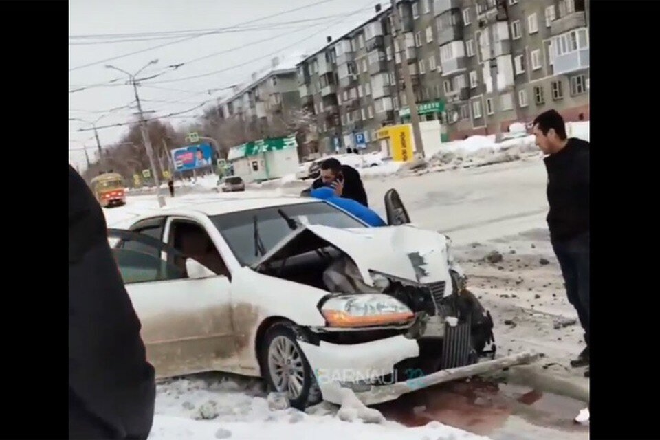     Участник аварии. Скриншот видео со страницы vk.com/barneos22