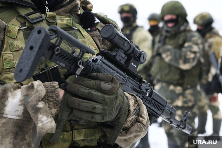    В результате переговоров в Россию вернулись 90 военнопленных солдат, уточнили в Минобороны РФ