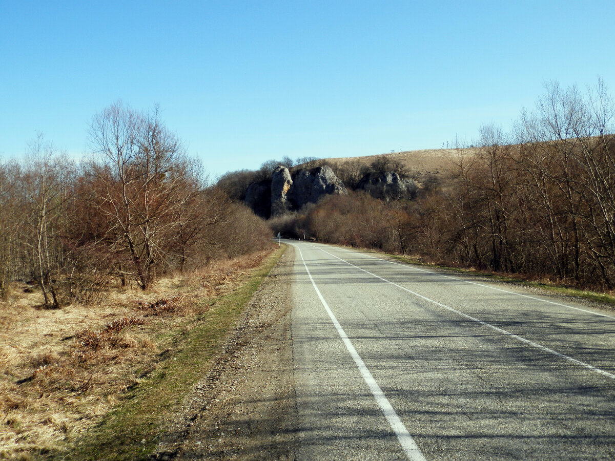 Проехали обрыв Три слона.
