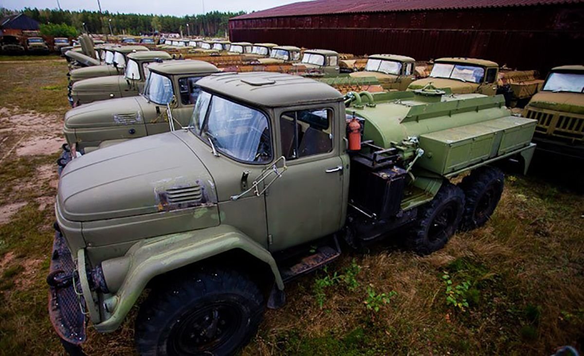 Консервация военной. 302 База хранения РХБЗ. Техника с консервации. Госрезерв техника. Военная техника на хранении.