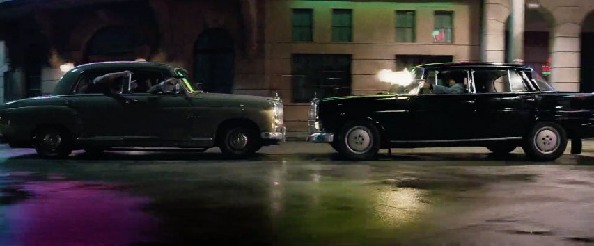  Mercedes-Benz 180 в фильме В погоне за драконами / Chui lung, 2017