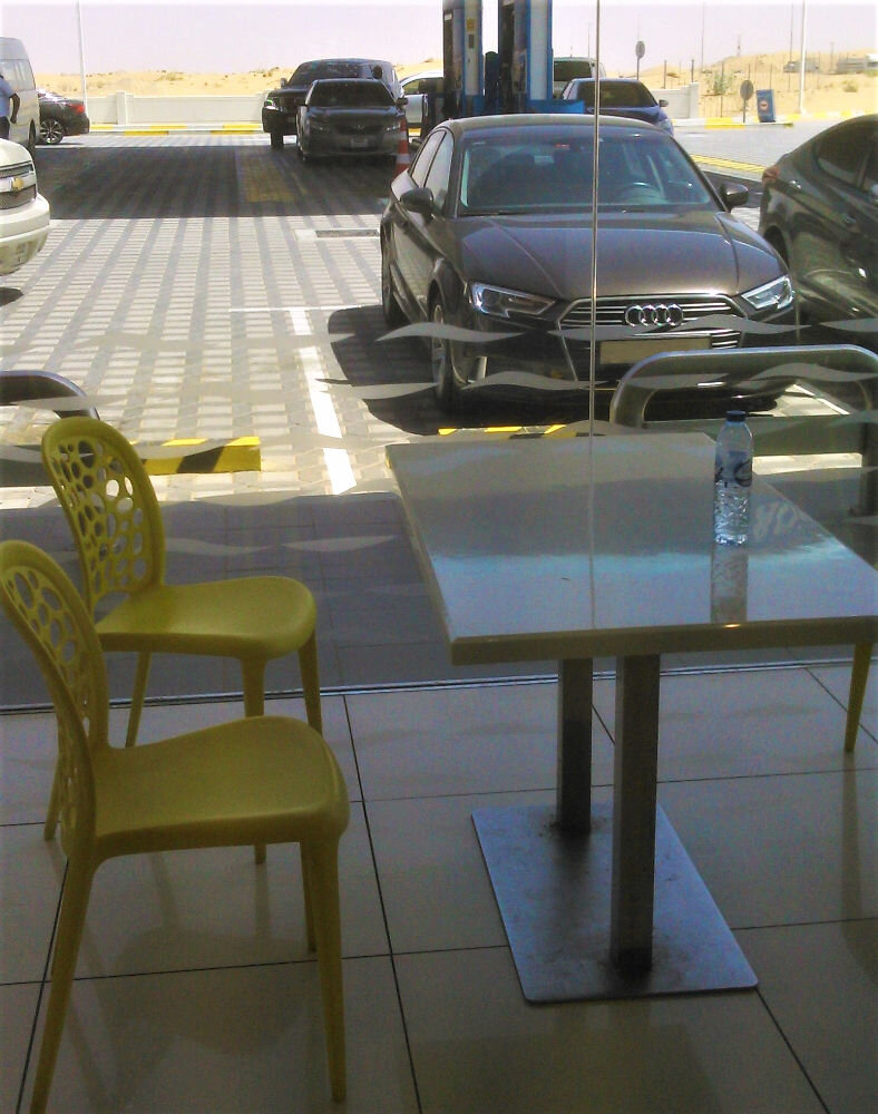 Кафе на АЗС в эмирате Рас-эль-Хайма