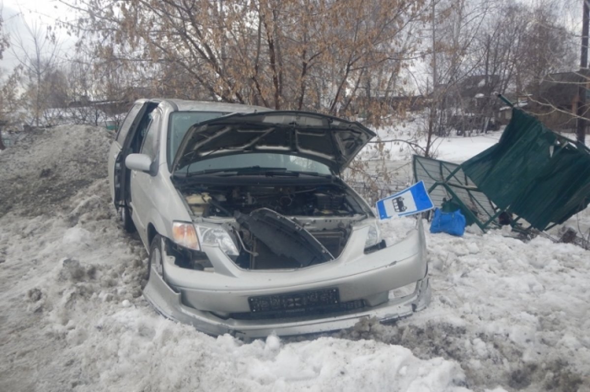    На два месяца заключили под стражу водителя, сбившего людей в Новоалтайске