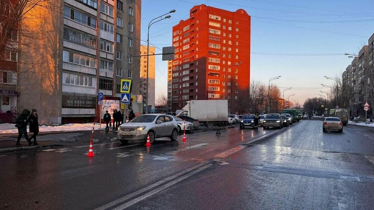 Тюменские водители за сутки сбили сразу 5 пешеходов. Фото | nashgorod.ru |  Дзен