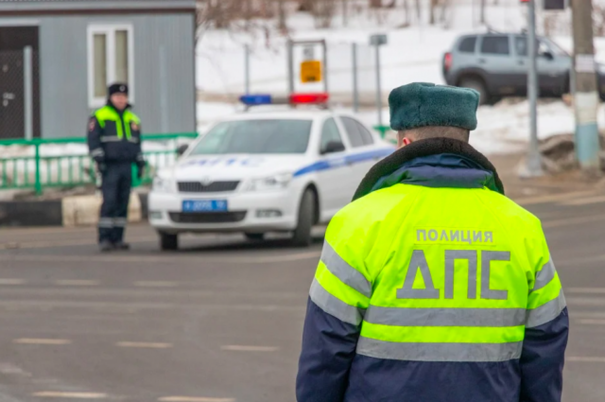    На Урале в автобус с шестнадцатью пассажирами врезалась иномарка