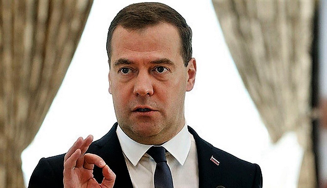 Дмитрий Медведев зампредседателя Совбеза РФ