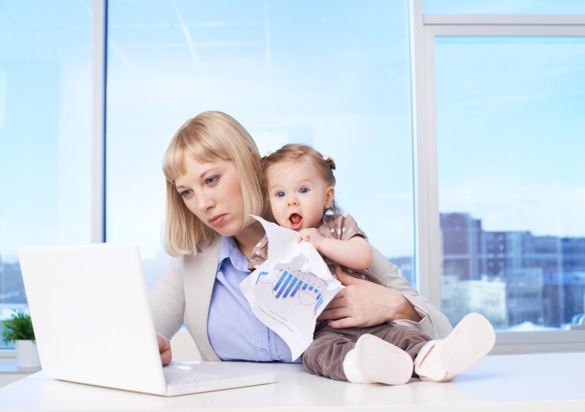 Реклама няни. Работа няней телефоны. Ищу няню для ребенка. Вакансия няни. Няня объявление.