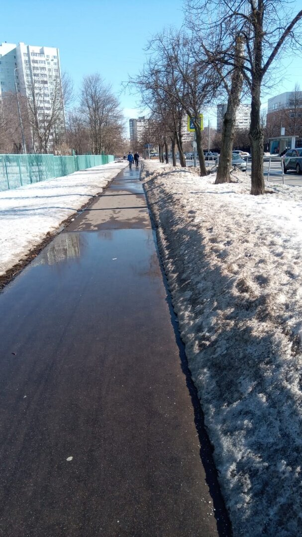 Угораздило же заболеть в такое прекрасное время)