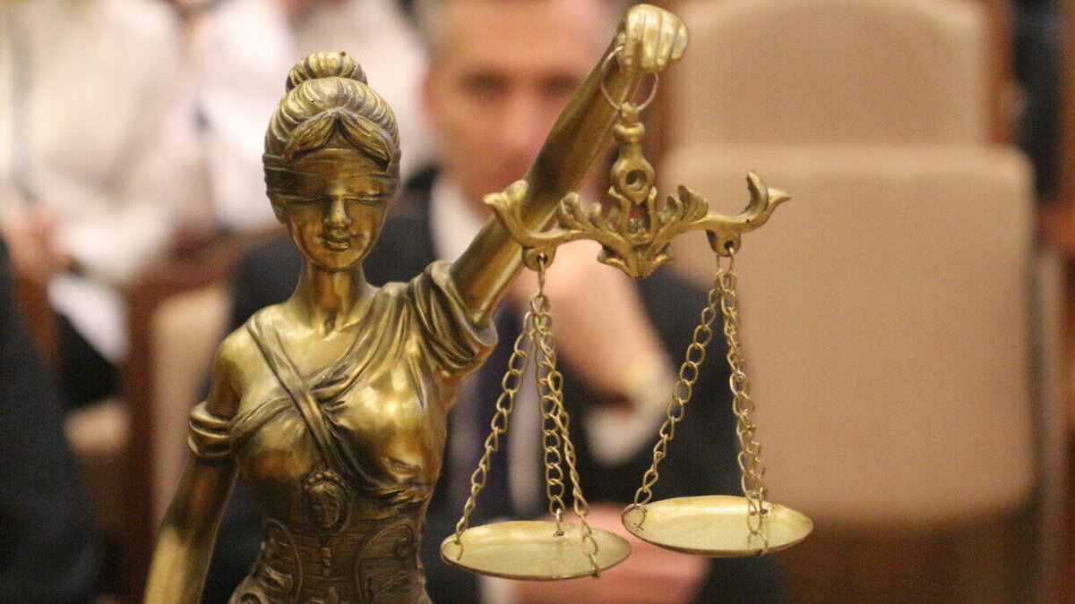     Для этого достаточно написать обращение в официальном паблике ВКонтакте