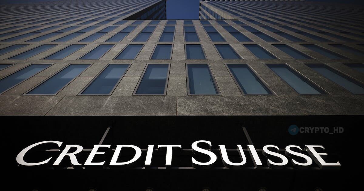 

✔ Сегодня UBS объявил о поглощении Credit Suisse. Это поглощение стало возможным, благодаря правительству Швейцарии, ЦБ и регуляторам.

✔ Оба банка имеют неограниченный доступ к существующим механизмам ШНБ

✔ Мы сразу открыли кредитную линию на 100,000,000,000₣ для этих двух банков. 

✔ Швейцарское правительство предоставляет UBS гарантию в размере 9,000,000,000₣ на покрытие убытков Credit Suisse. «Это как страховка, которая вступает в силу только в случае возникновения определенных убытков»

✔ «Поглощение Credit Suisse компанией UBS — лучшее решение в сложившейся ситуации», — считает президент Швейцарии.

✔ Министр финансов Швейцарии: "Банкротство всемирно значимого банка имело бы непоправимые последствия для мировых финансовых рынков"


₣ - швейцарский франк.
