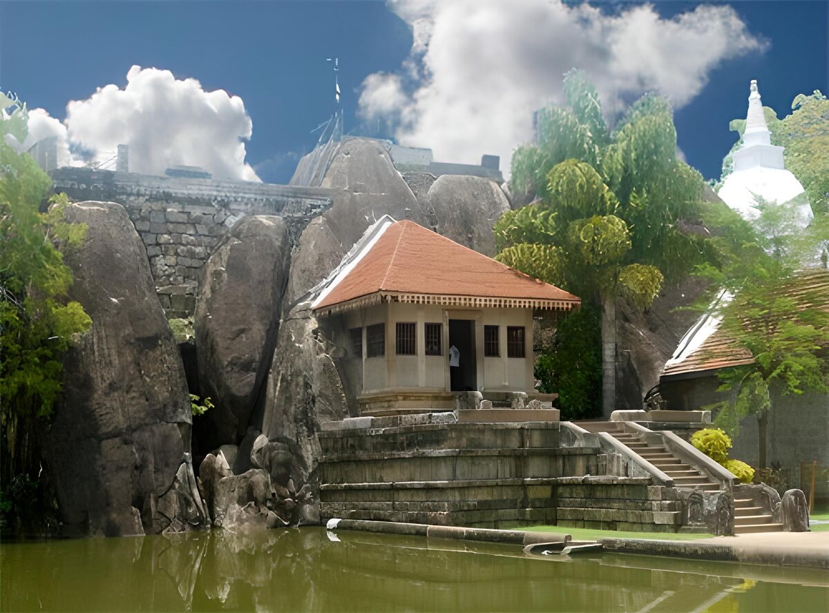 Ancient Architectural places in Sri Lanka