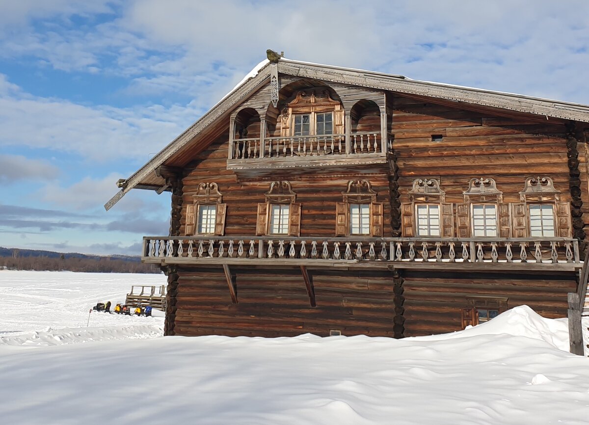 Гульбище. Богатый крестьянский дом. Фото автора