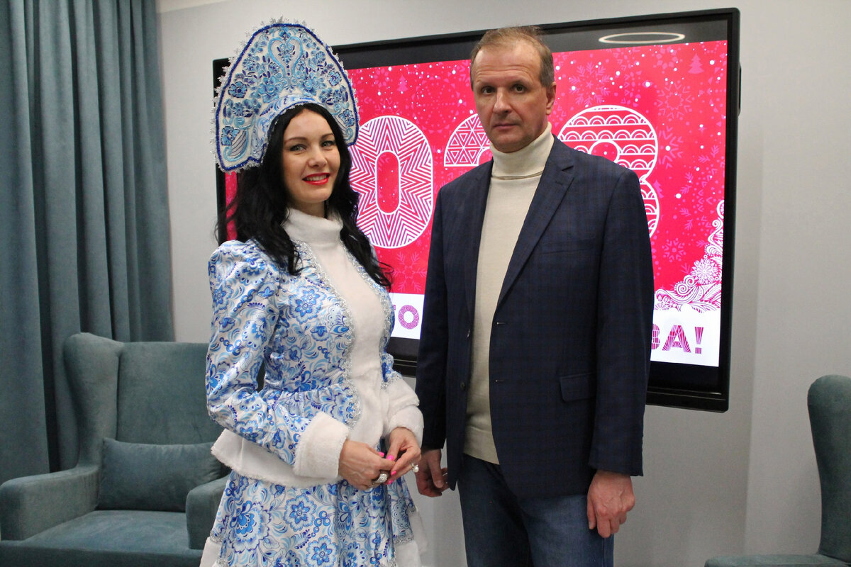 С продюсером Сергеем Усковым