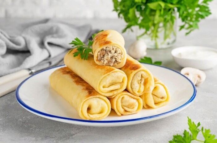 Блинчики с грибной начинкой. Можно сочетать с курицей или фаршем