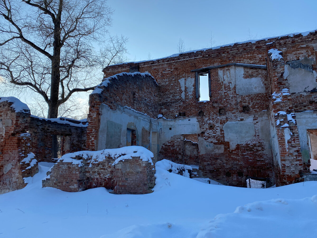 Руины усадьбы Демьяново в нашем городе Клин | РЮКЗАК и ДРОН | Дзен