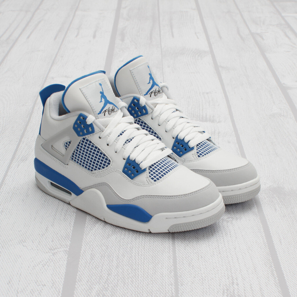 Air Jordan 4 Retro Military Blue 