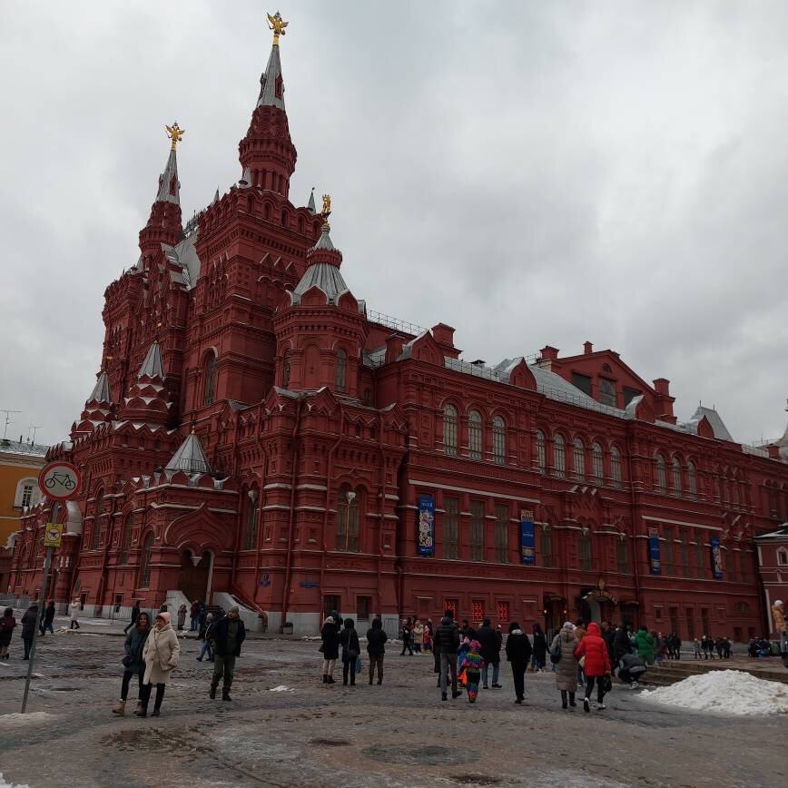 И еще немножко серой февральской Москвы