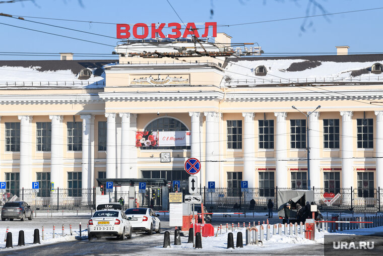    Никаких дополнительных мер безопасности на вокзале не вводилось