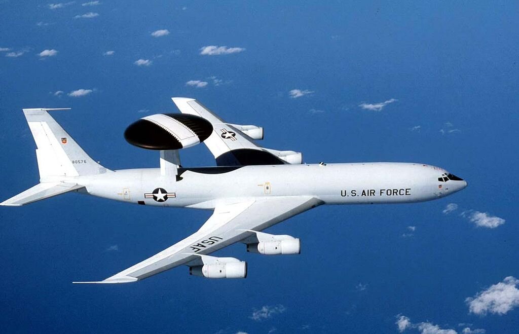    Boeing E-3 Sentry американской системы AWACS.U.S. Air Force. Public domain