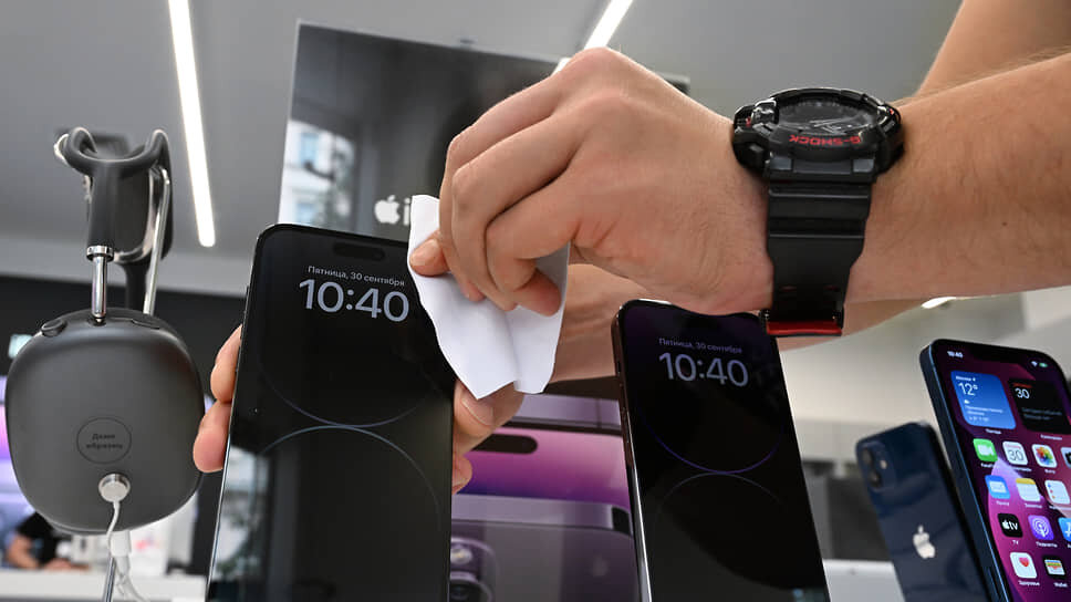    Фото: Александр Казаков / Коммерсантъ