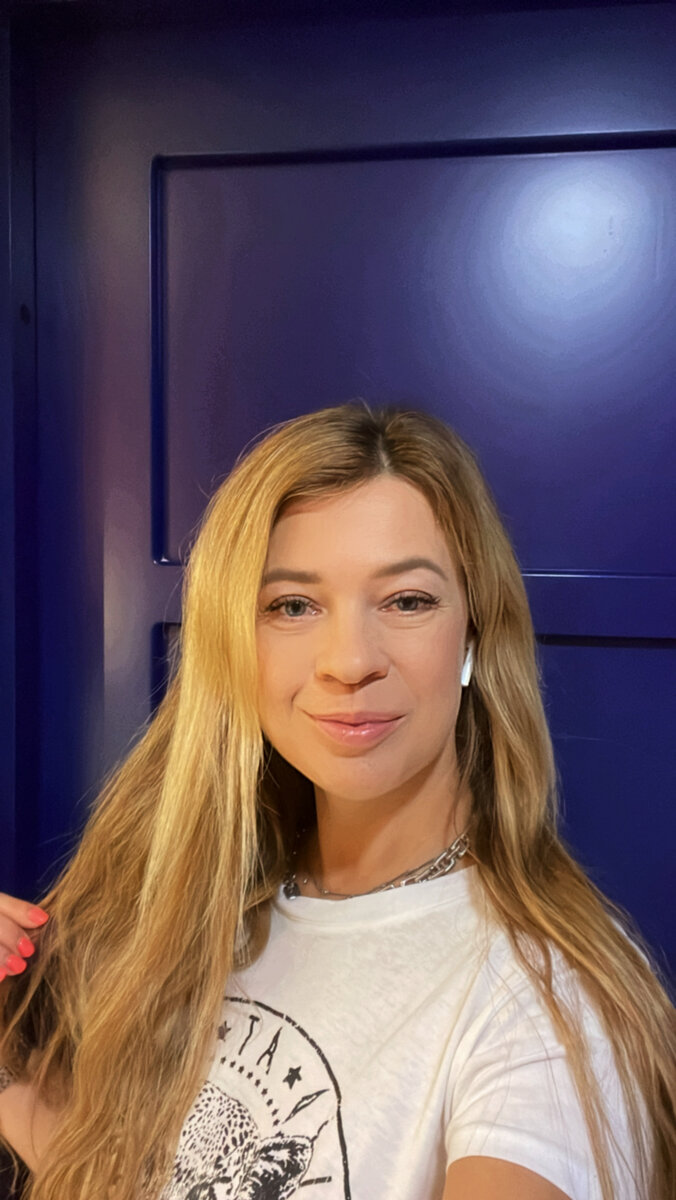 Это я выбиралась все лето поработать в кафе, там лучше работается, чем дома