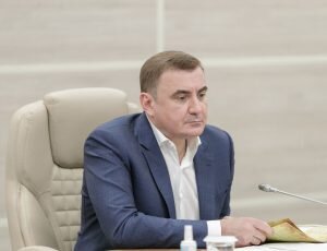    Фото: gubernator71dumin.ru Гульназ Астахова