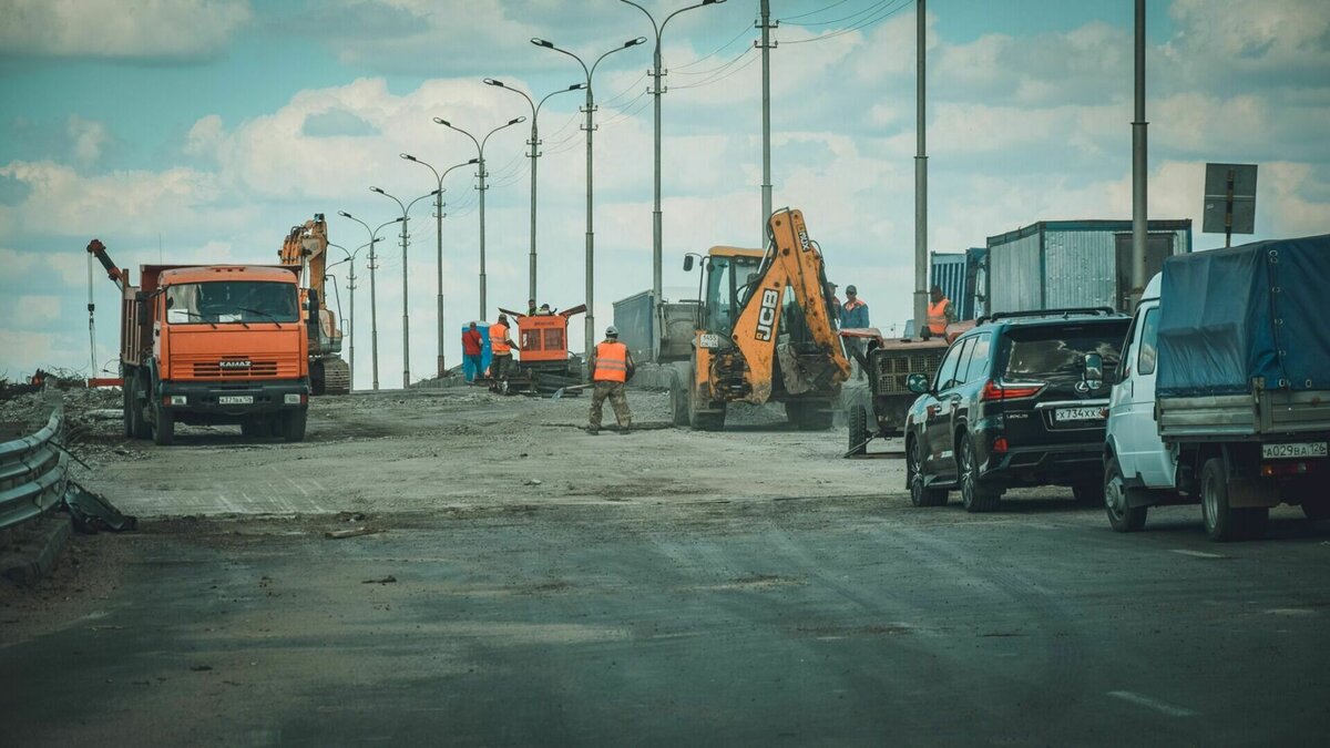     Скандально известная в Волгограде компания ООО «Альянсстройком» приступила к ремонту Марийского моста в Красноармейском районе. По данным мэрии, на выполнение работ ей дали срок около года.