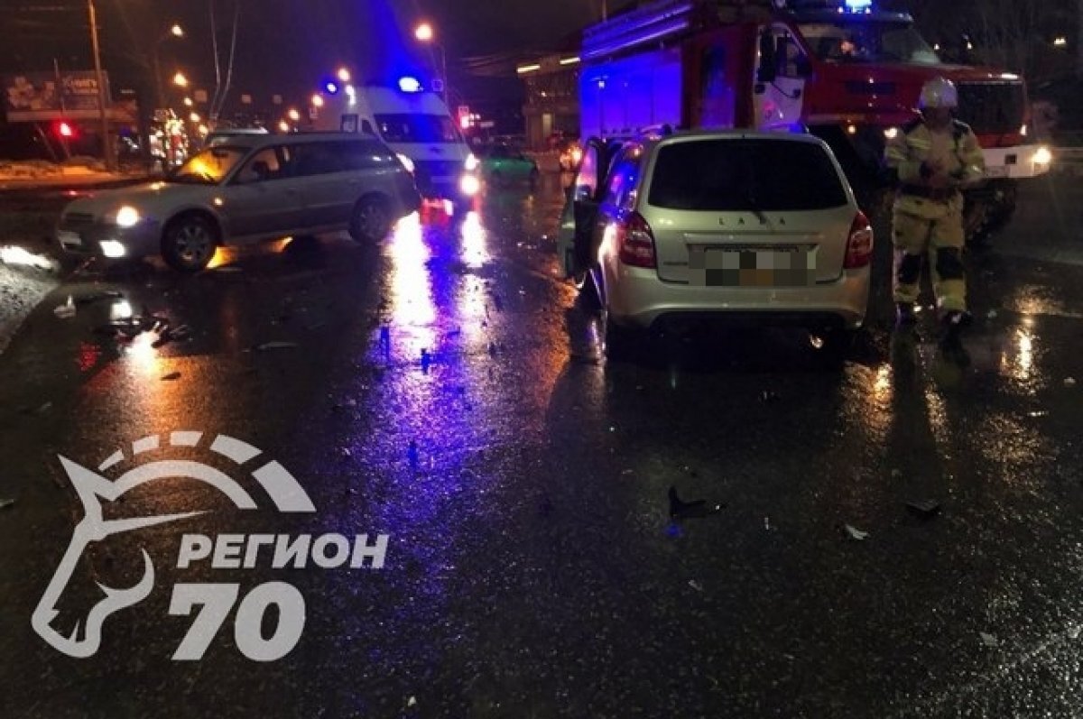 Водитель Lada скончался в ДТП на Комсомольском проспекте в Томске АиФ-Томск Дзен