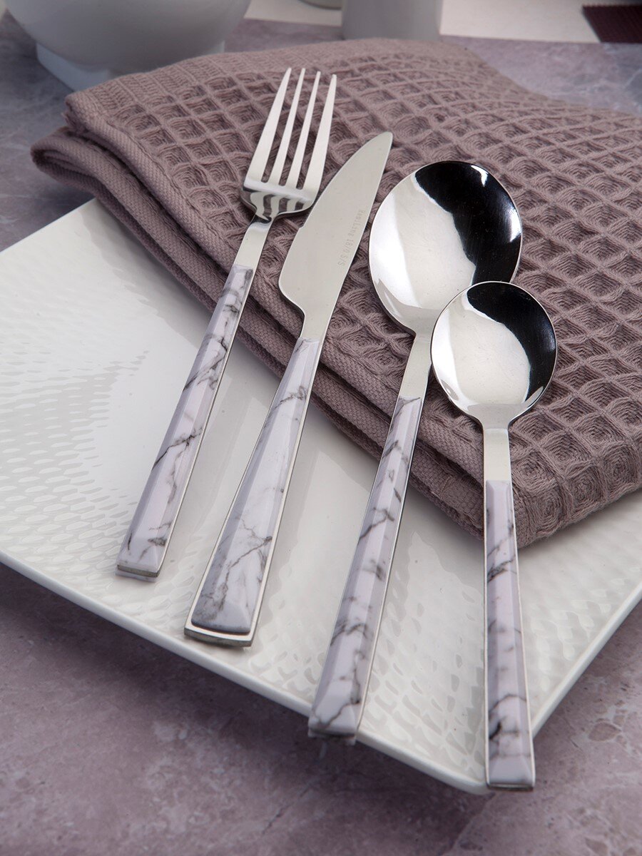 Все приборы выполнены из высококачественной нержавеющей стали