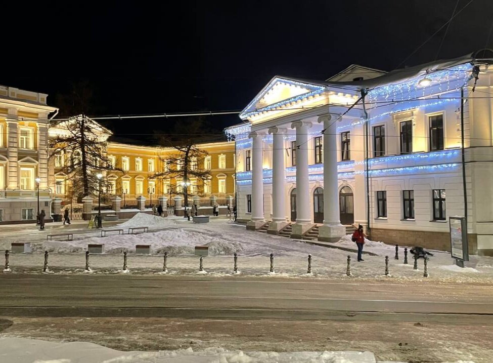 А это уже фото родного Нижнего Новгорода. Фото аатора