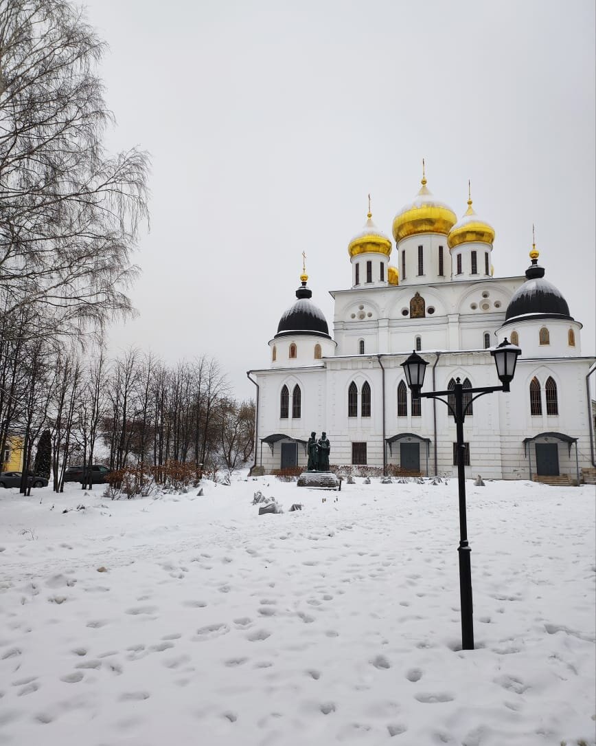 Успенский собор в Дмитрове 1512