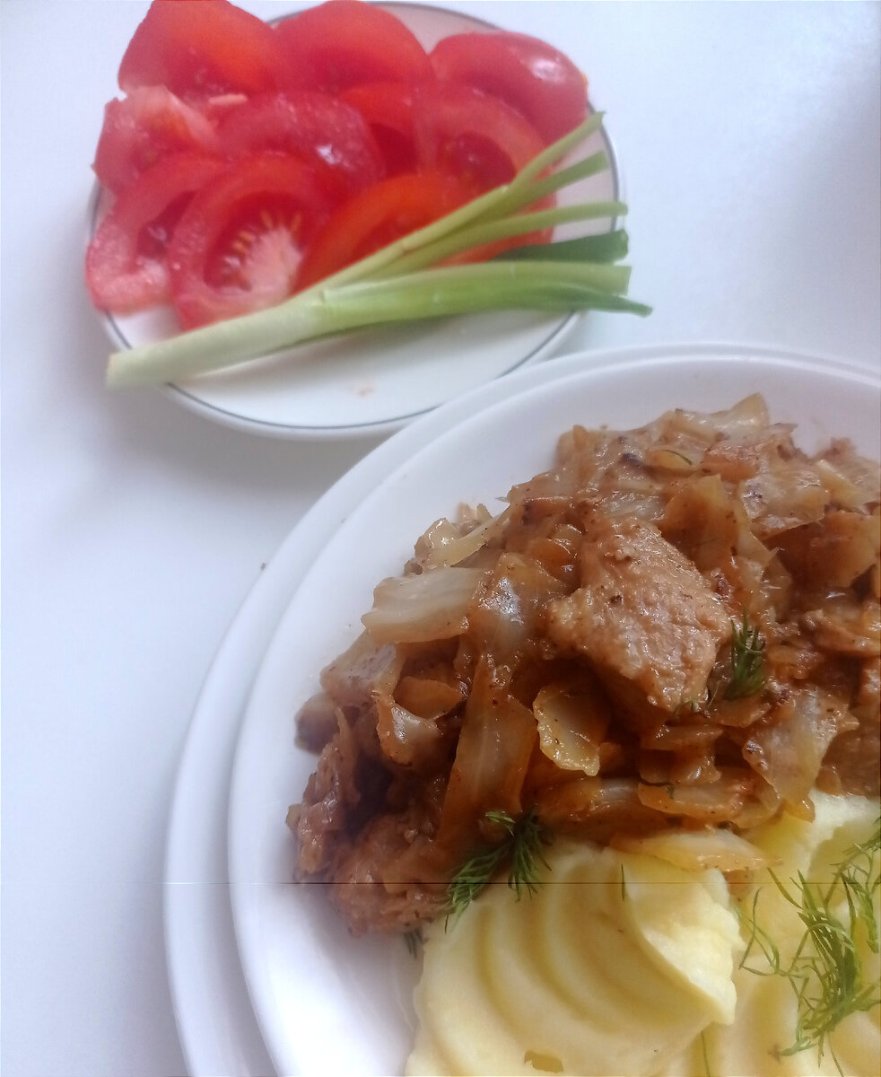 Тушеная картошка с мясом в мультиварке рецепт с фото пошагово - азинский.рф