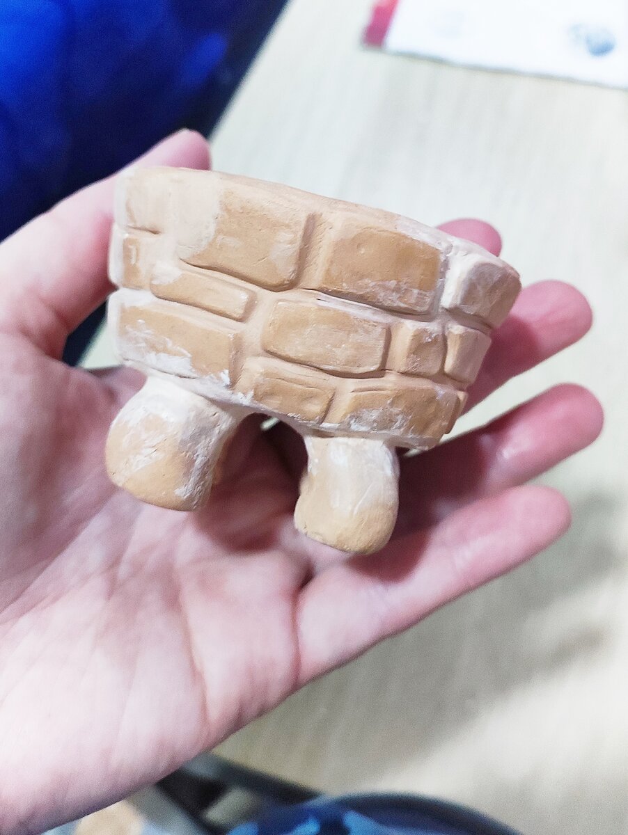 Обожаю творческий процесс. В голове придумываешь одно, а в итоге лепится совсем другое. 