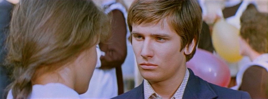 У Павла Любимова есть мой любимый фильм «Женщины» - такой вот каламбур. Как будто и не фильм вовсе, а история женщин, которые вот так жили, вот такое пережили.-3