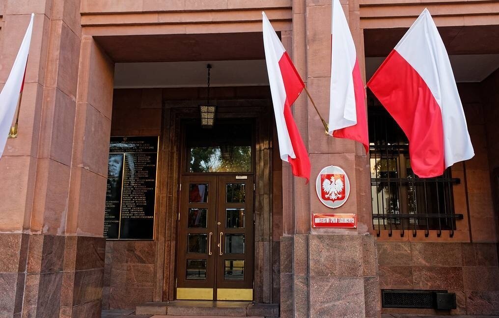    Здание МИД Польши  MOZCO Mateusz Szymanski/Shutterstock/FOTODOM