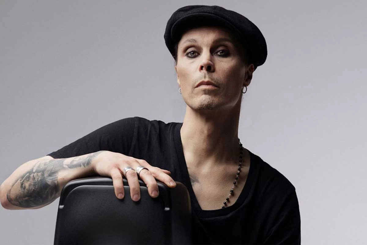 Вало нетворк. Ville hermanni valo. вилле вало 2025. вилле вало 2025. ville valo whiskey.