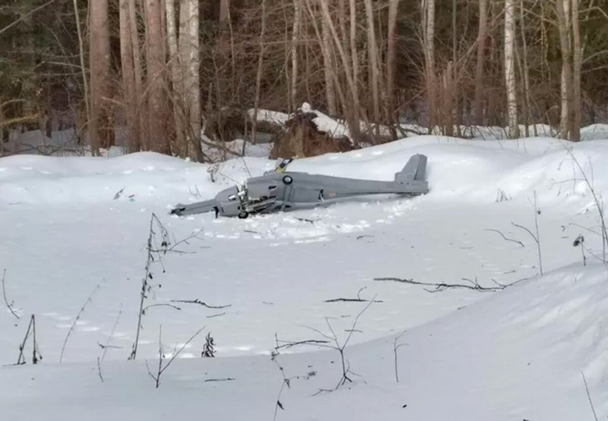 Беспилотники в подмосковье. Беспилотники камикадзе. Uj-22 airborne бпла. Истринском районе подмосковья. Квадрокоптер со взрывчаткой.