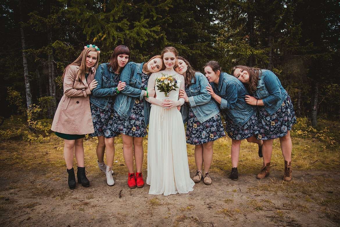 фото из интернета. Подружки невесты.