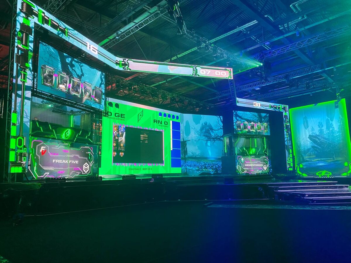 Казань международные соревнования «игры будущего» 2024. Итоги игр будущего на сегодня. Фиджитал единоборства. Фиджитал игры 2024. Фиджитал турнир.