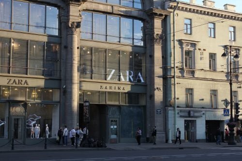    Вместе с Zara в России откроют аналоги Bershka и Pull&Bear. Почему перенесли запуск магазинов? Данил Тармасинов