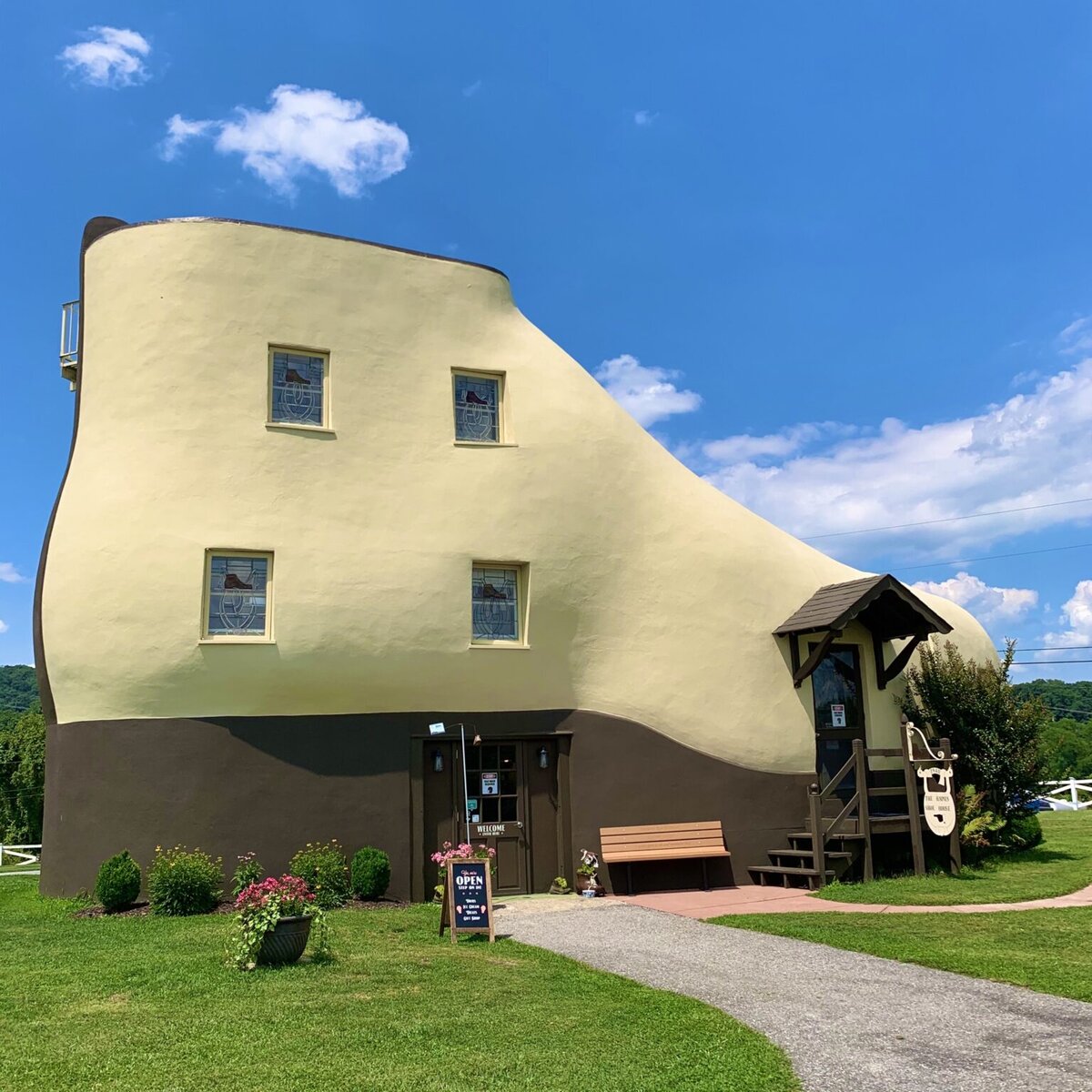 Дом-башмак (Shoe House). Пенсильвания, Америка.