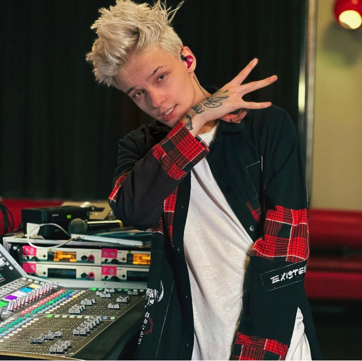    Блогер и исполнитель Егор Шип Фото: Инстаграм (запрещен в РФ) @egorkaship