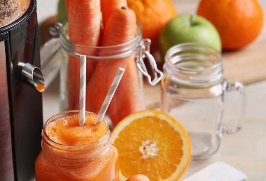 Свежевыжатый сок.