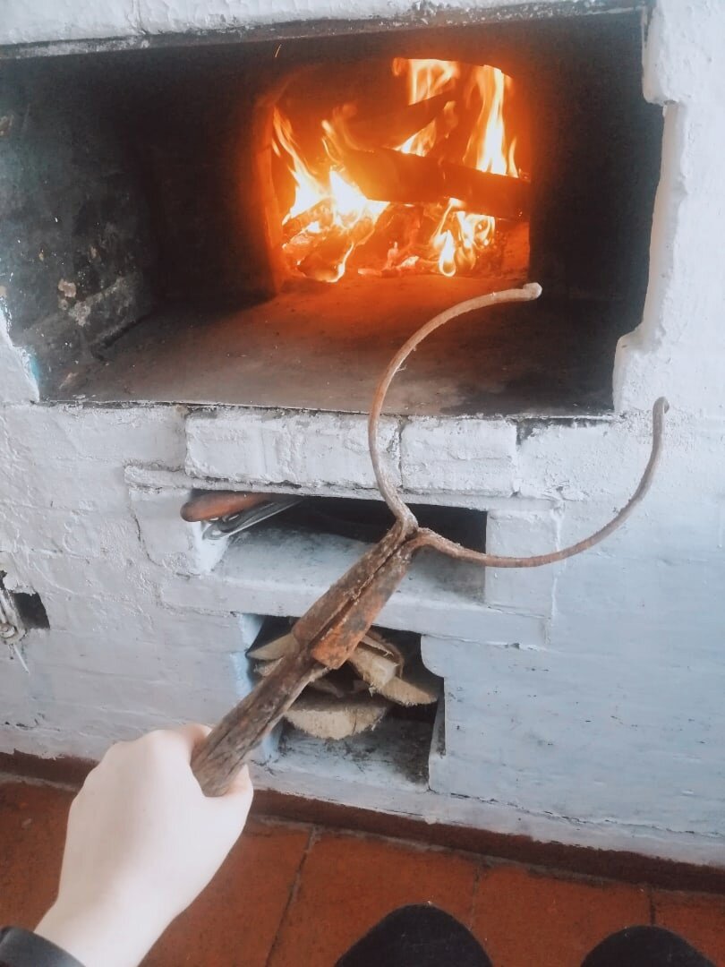 Ухват, полезная штука, правда не для пирогов