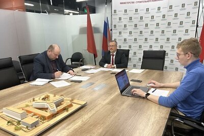    Совещание, на котором обсудили выполнение работ по технологическому присоединению объектов социального назначения, строящихся на территории области ©пресс-служба Минстроя области
