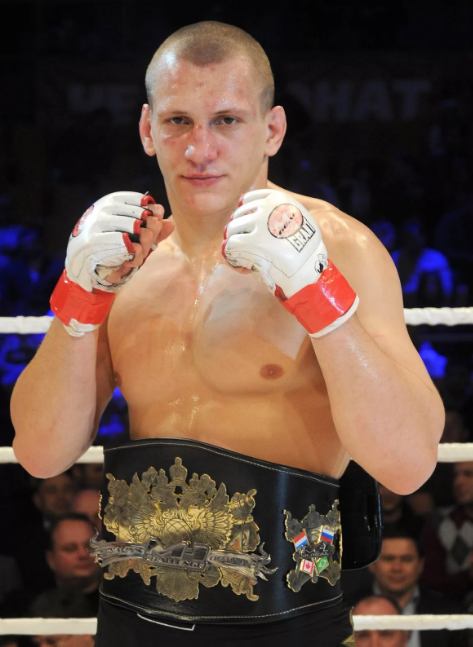 Вячеслав Василевский с титулом чемпиона лиги М-1