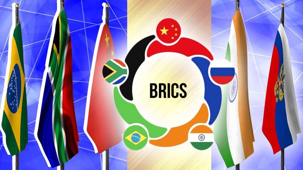 БРИКС - союз пяти государств: Бразилии, России, Индии, КНР, ЮАР.