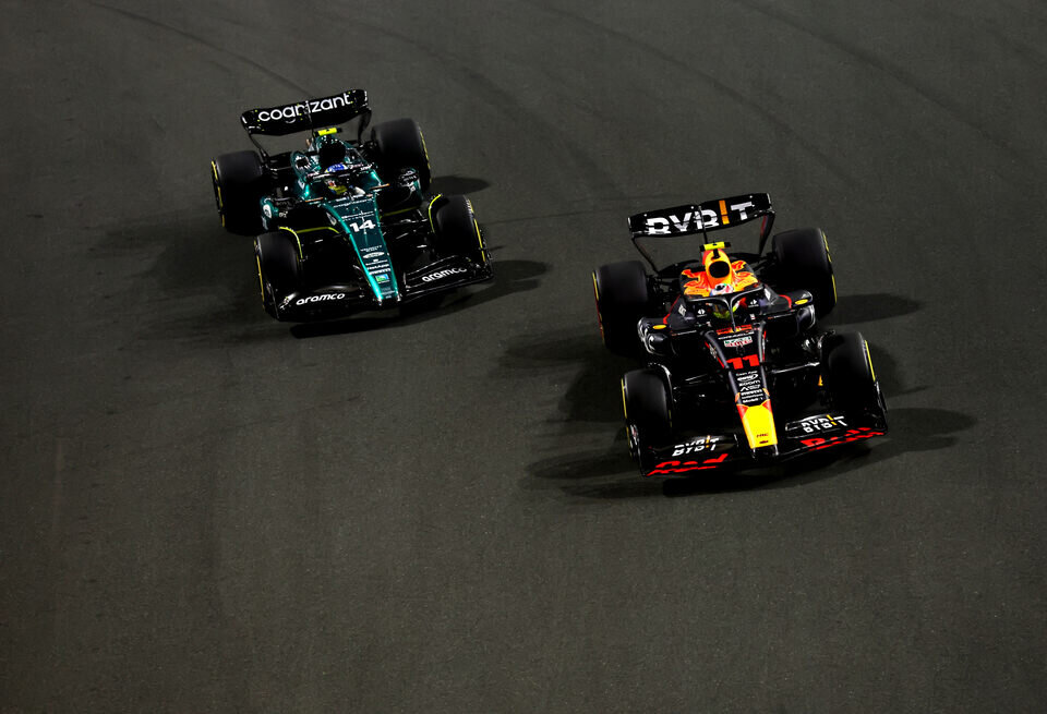    Серхио Перес победил на Гран При Саудовской Аравии, Фернандо Алонсо на подиумеGetty Images / Red Bull Content Pool