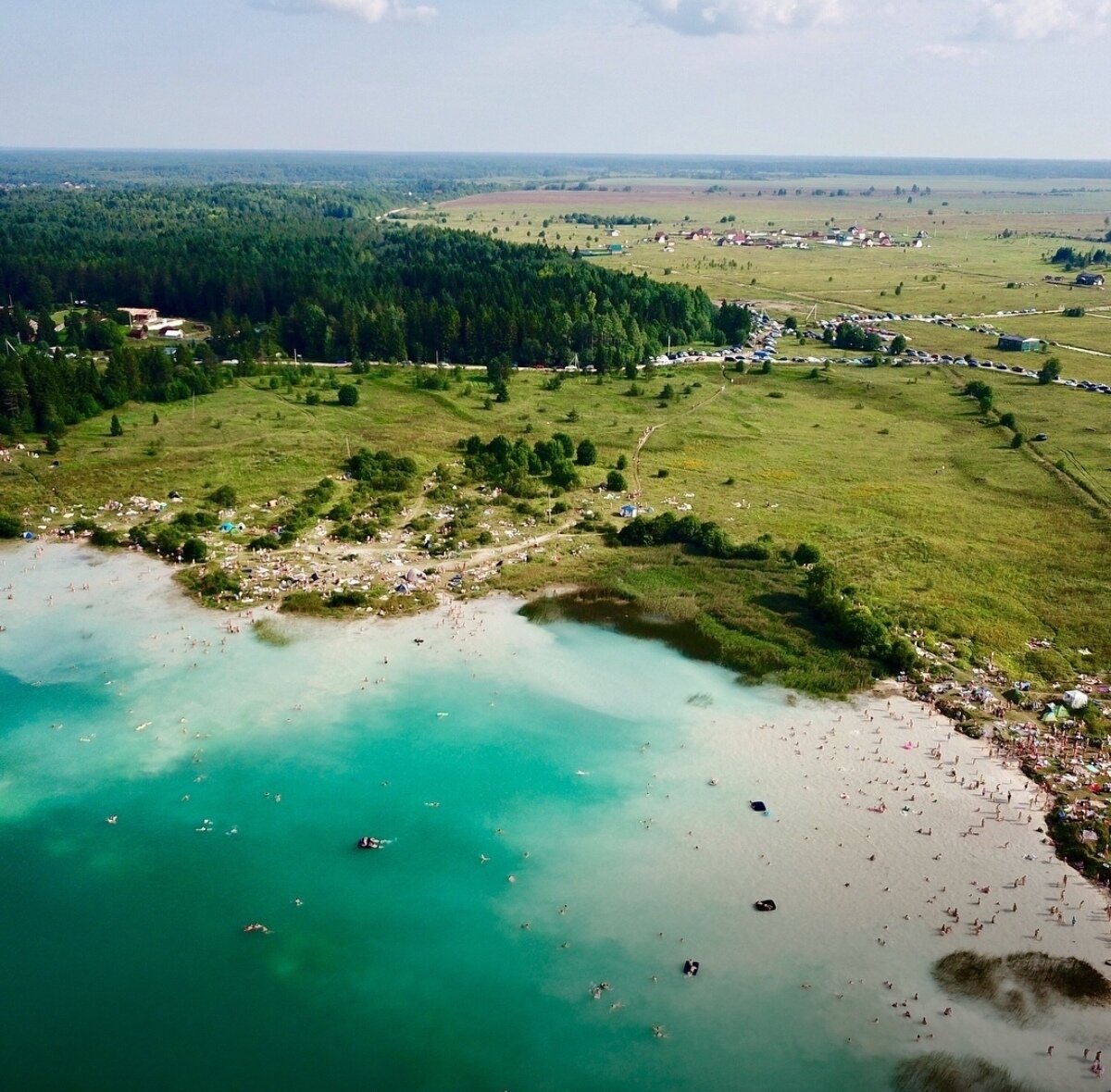 Озеро Донцо. Люди. Машины. Дома... 